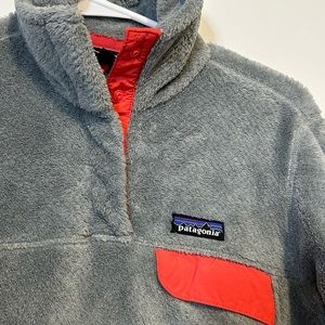 Patagonia Snap T Fleece Pullover in Grey and Coral